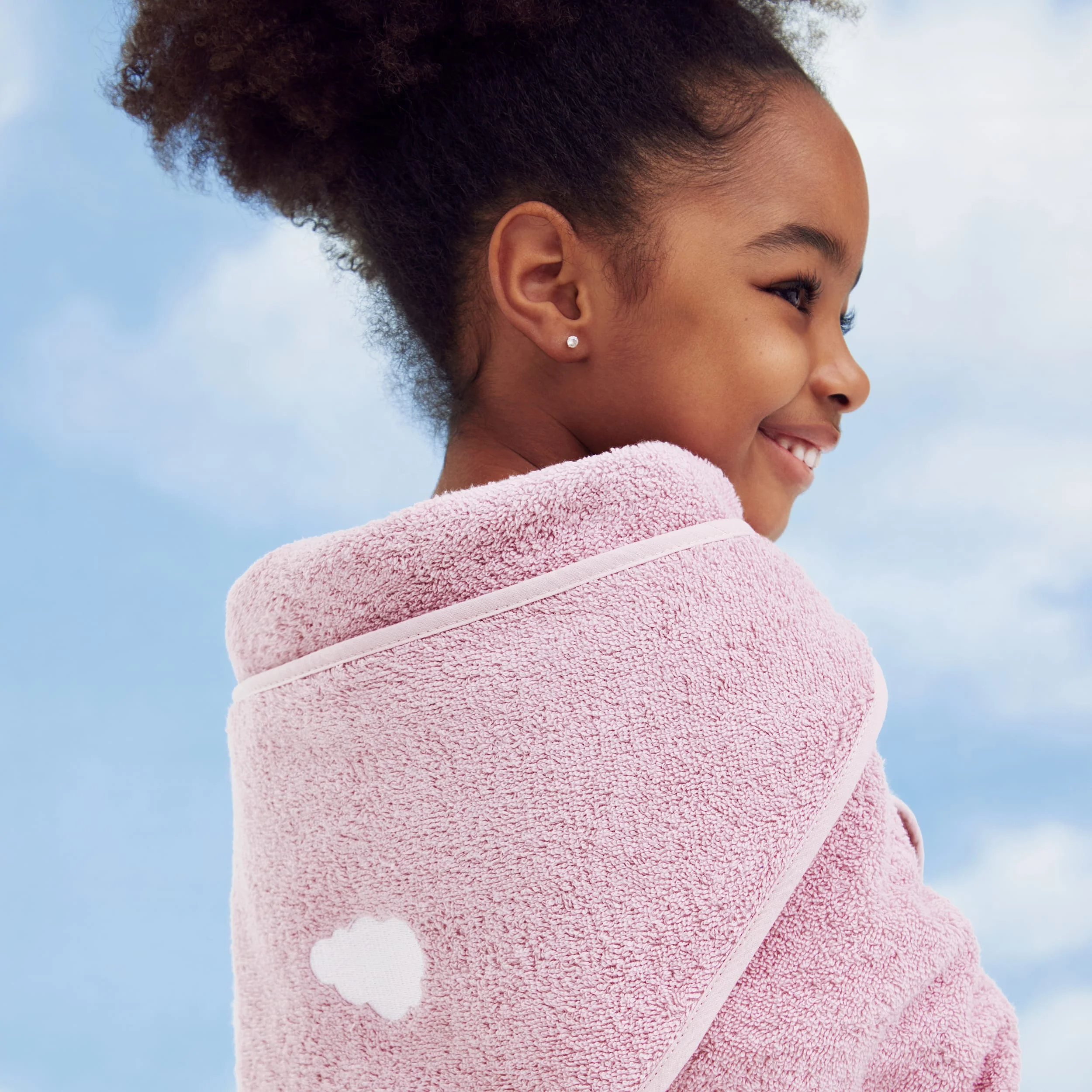 Hooded Bath Towel - Image 6