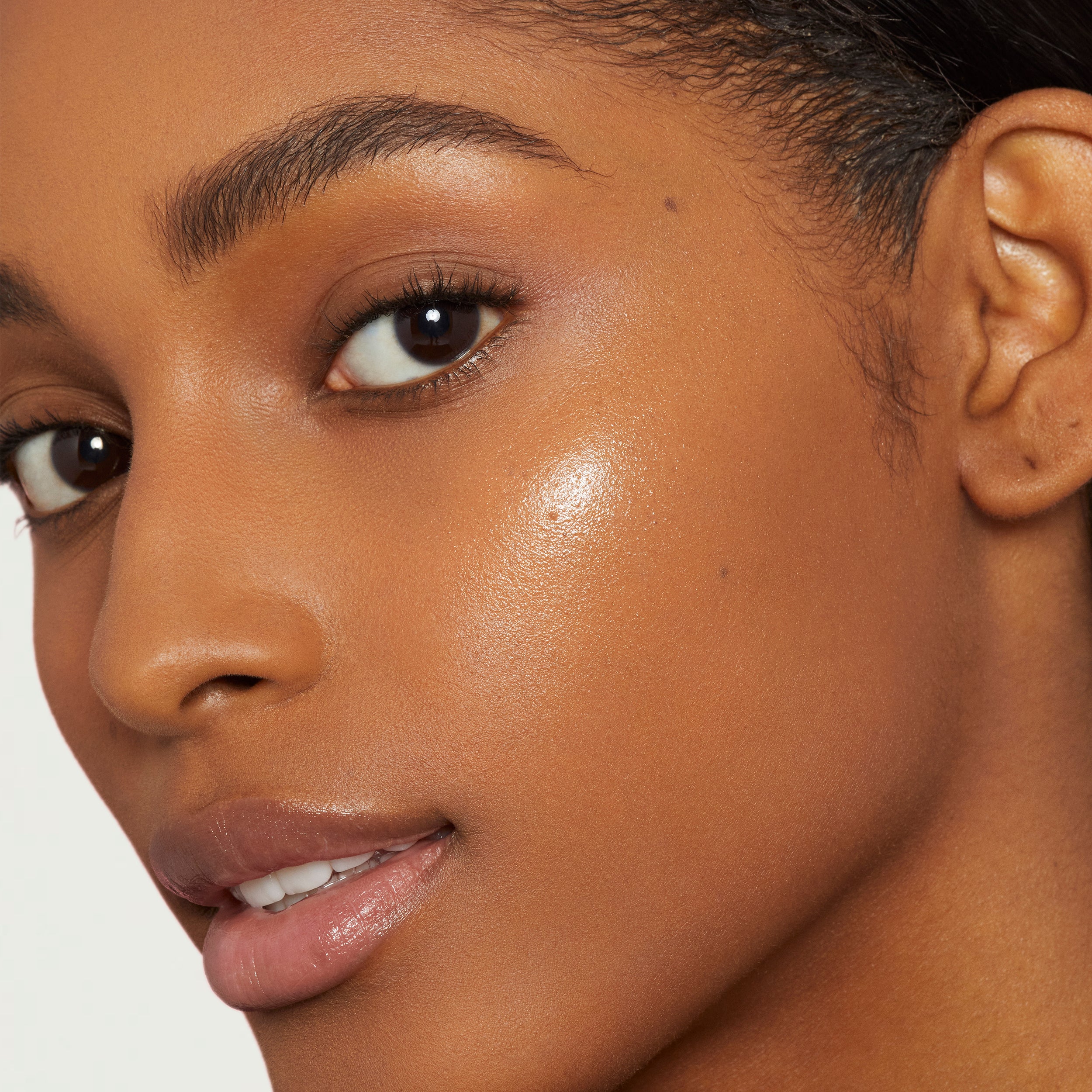 Lip and Cheek Glow Balm - Image 16