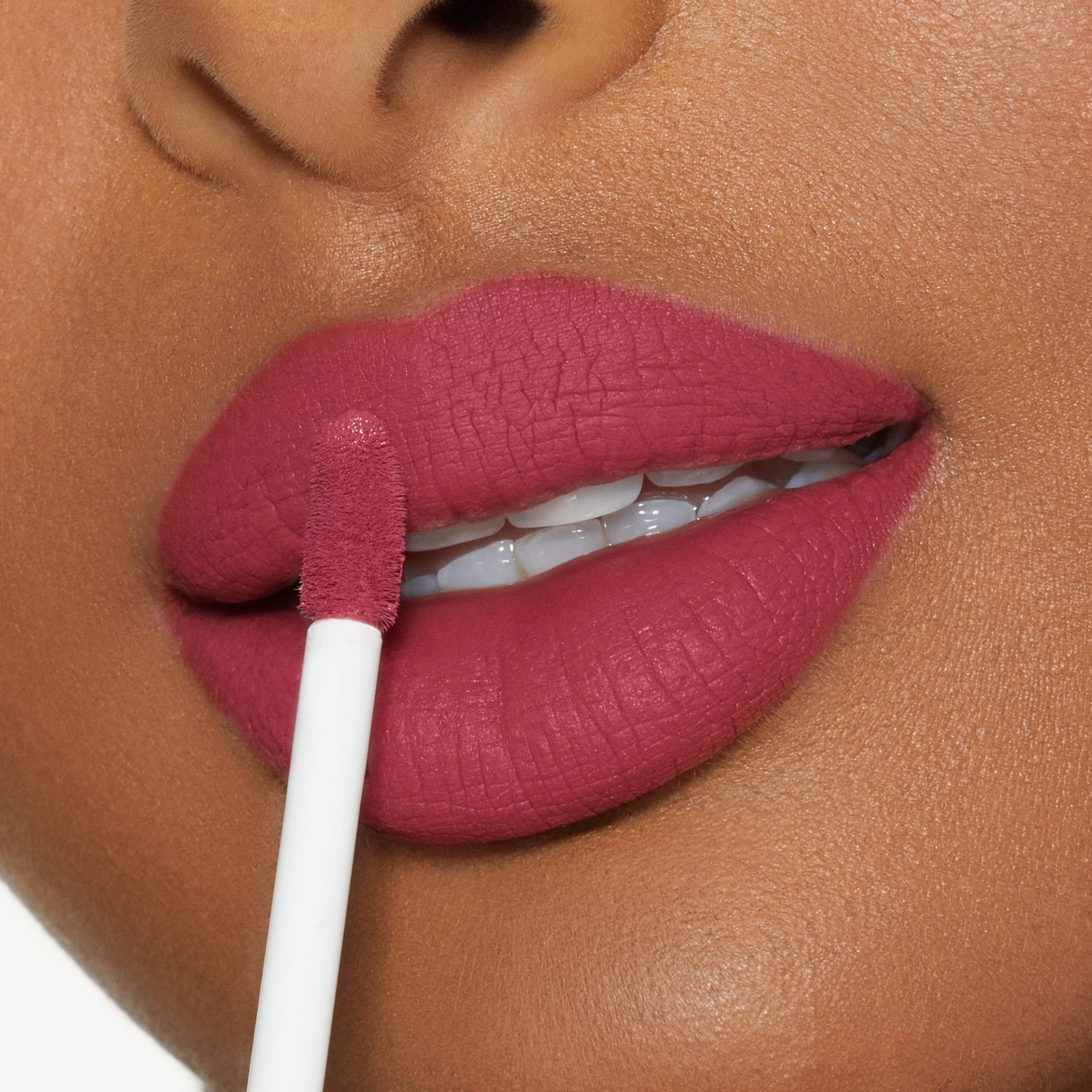 Matte Lip Kit - Image 31